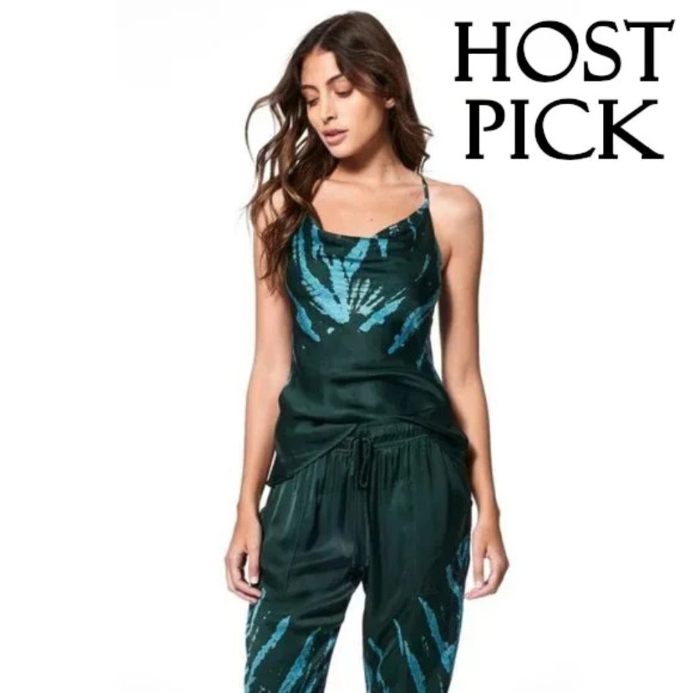 NWT YFB emerald green abstract print silky jogger trackpants, M